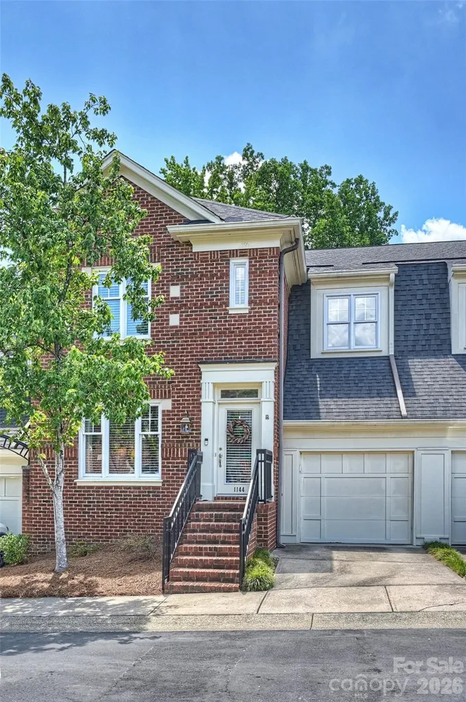 1144 Hampton Gardens Lane Charlotte NC 28209