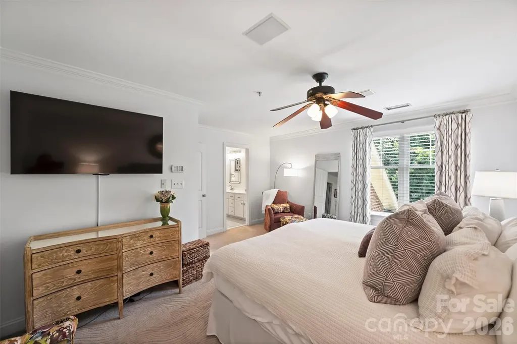 1144 Hampton Gardens Lane Charlotte NC 28209