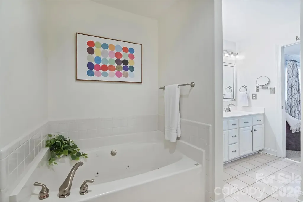 1144 Hampton Gardens Lane Charlotte NC 28209