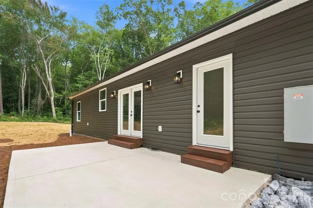 3361 Tolley Street Claremont NC 28610