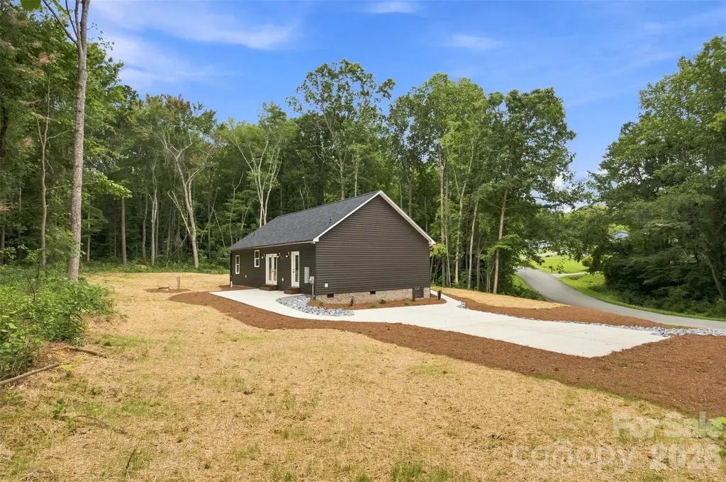 3361 Tolley Street Claremont NC 28610