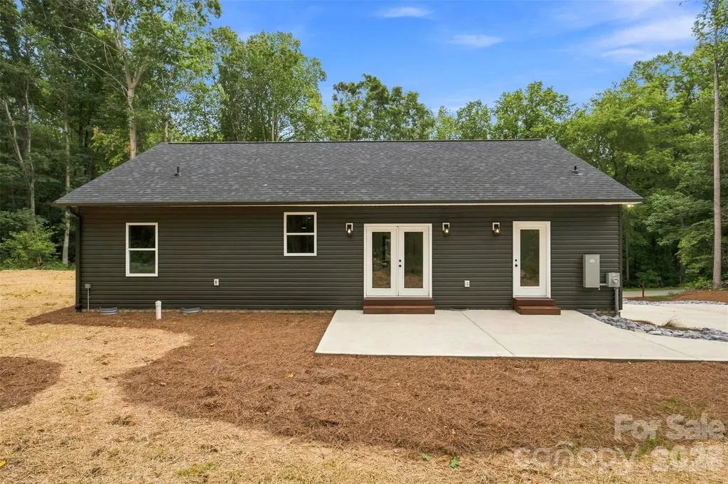3361 Tolley Street Claremont NC 28610