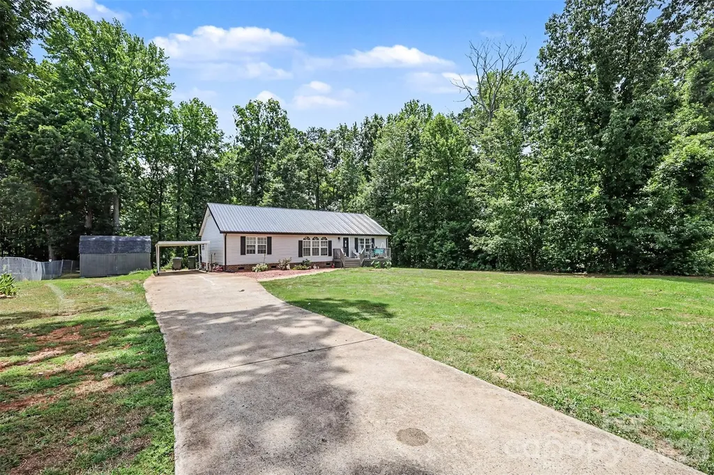 1756 Martin Road Kings Mountain NC 28086