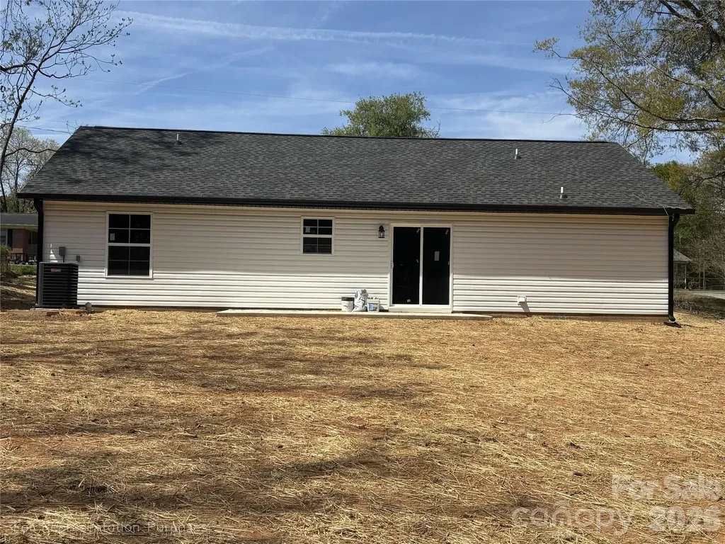 2251 Richland Avenue Gastonia NC 28052