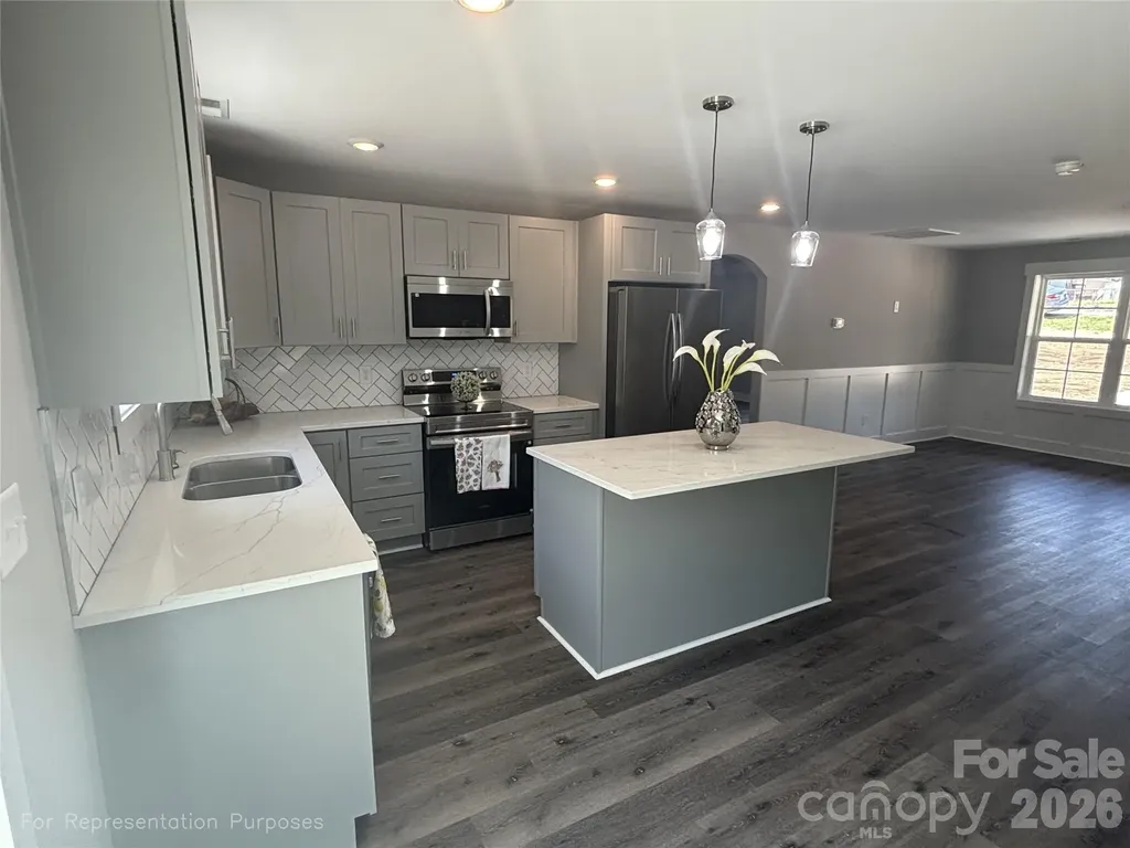 2251 Richland Avenue Gastonia NC 28052