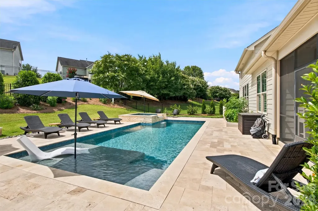 109 Heron Cove Loop Mooresville NC 28117