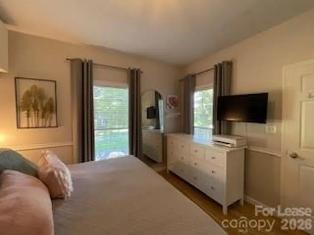 301 Queens Road Charlotte NC 28204