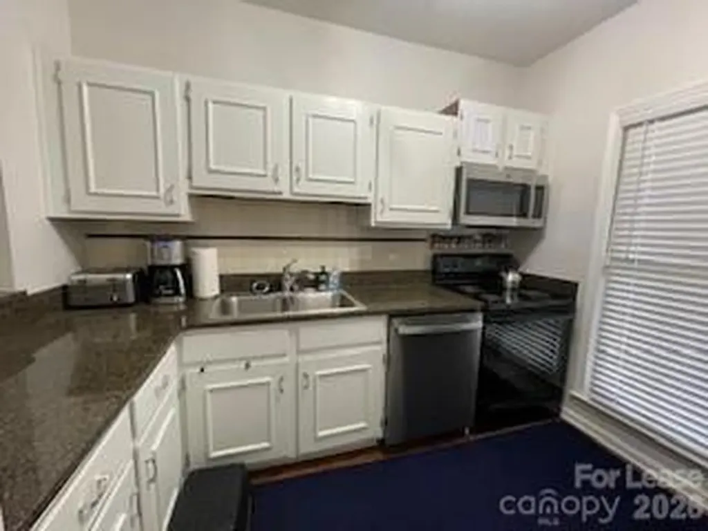 301 Queens Road Charlotte NC 28204