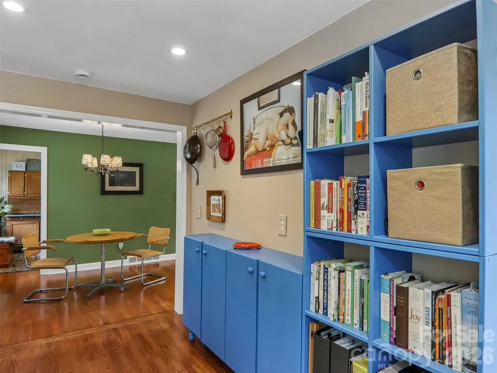 851 Sand Hill Road Asheville NC 28806