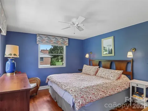 851 Sand Hill Road Asheville NC 28806
