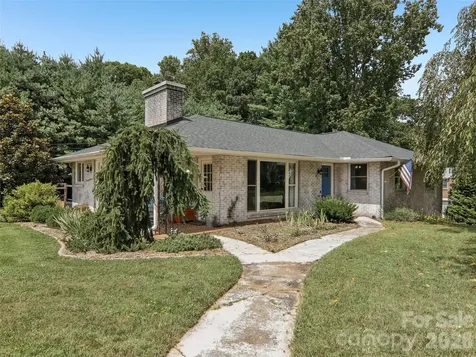 851 Sand Hill Road Asheville NC 28806