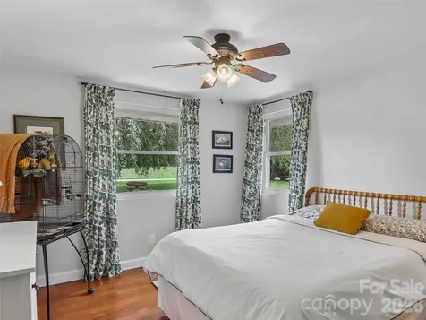 851 Sand Hill Road Asheville NC 28806