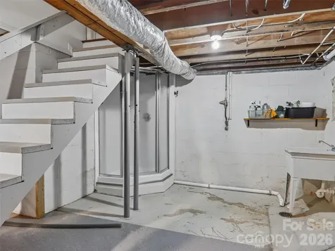851 Sand Hill Road Asheville NC 28806