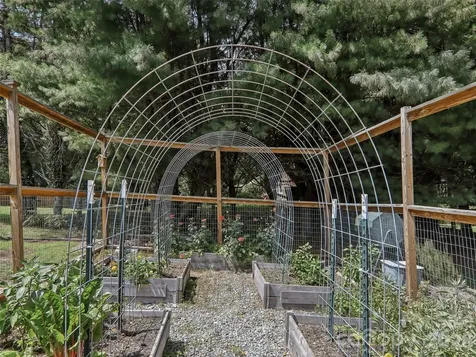 851 Sand Hill Road Asheville NC 28806