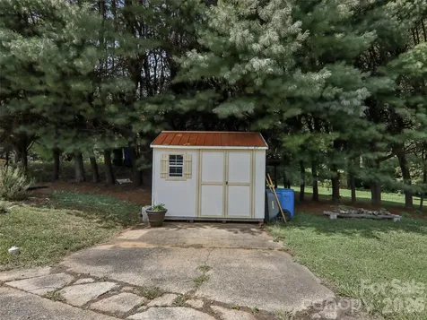 851 Sand Hill Road Asheville NC 28806