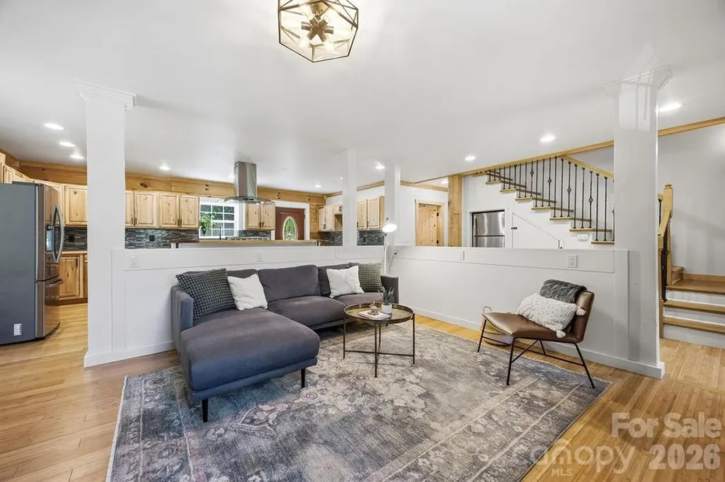 17 Northside Drive Asheville NC 28804
