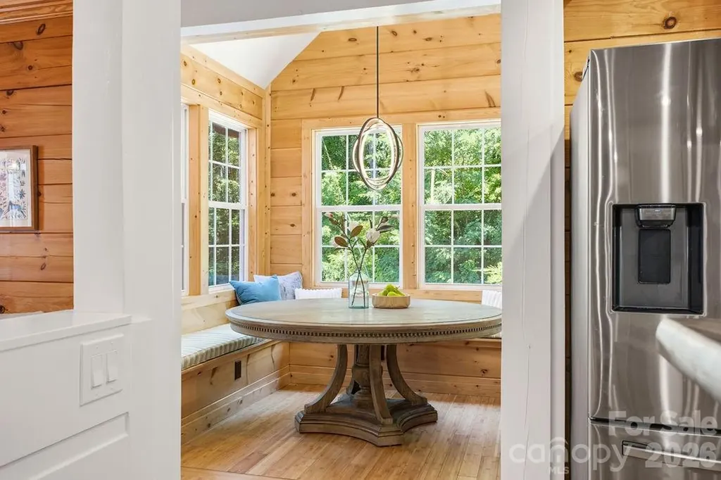 17 Northside Drive Asheville NC 28804