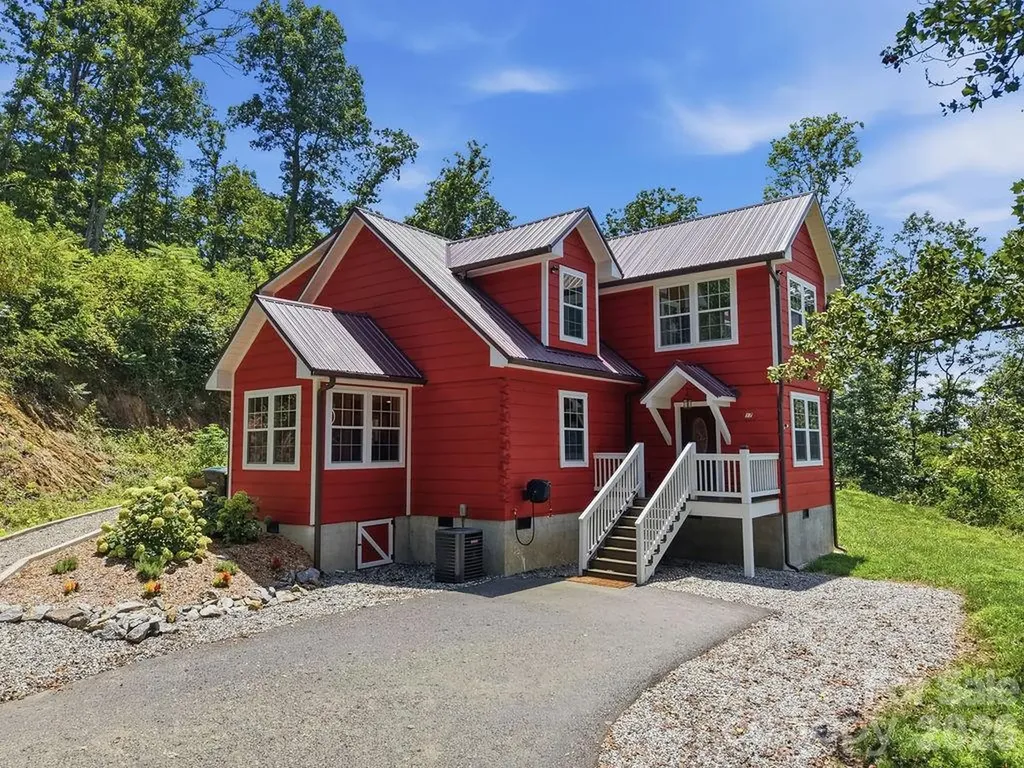 17 Northside Drive Asheville NC 28804