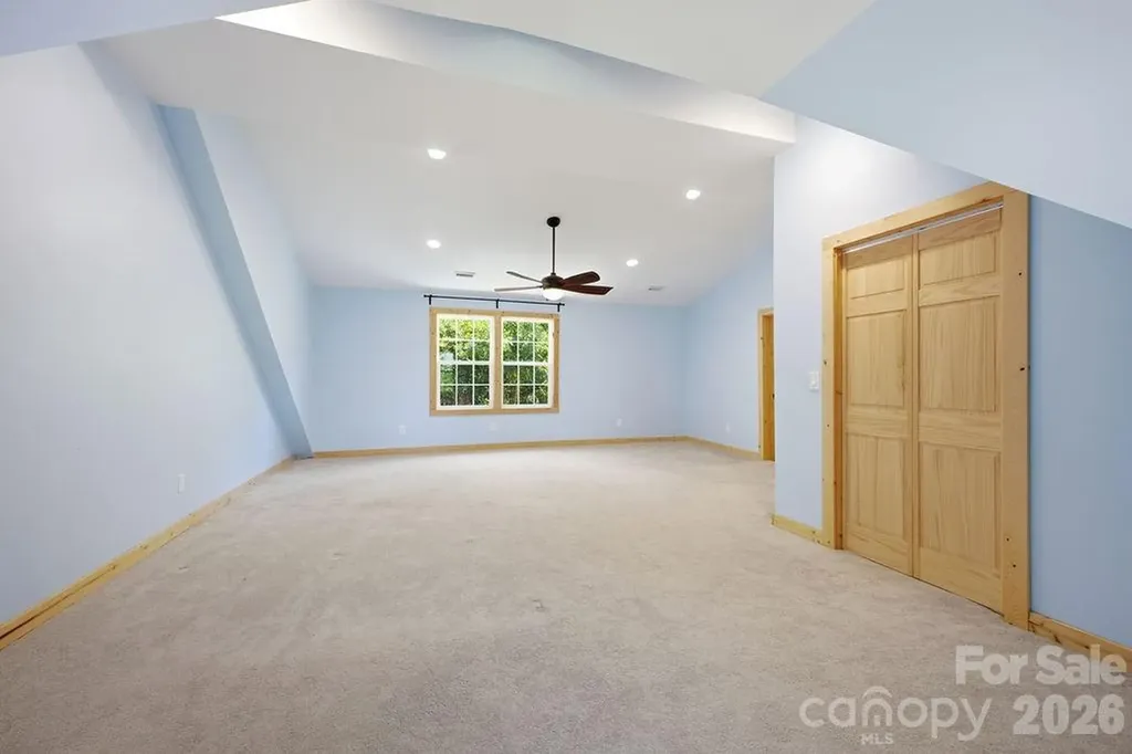 17 Northside Drive Asheville NC 28804