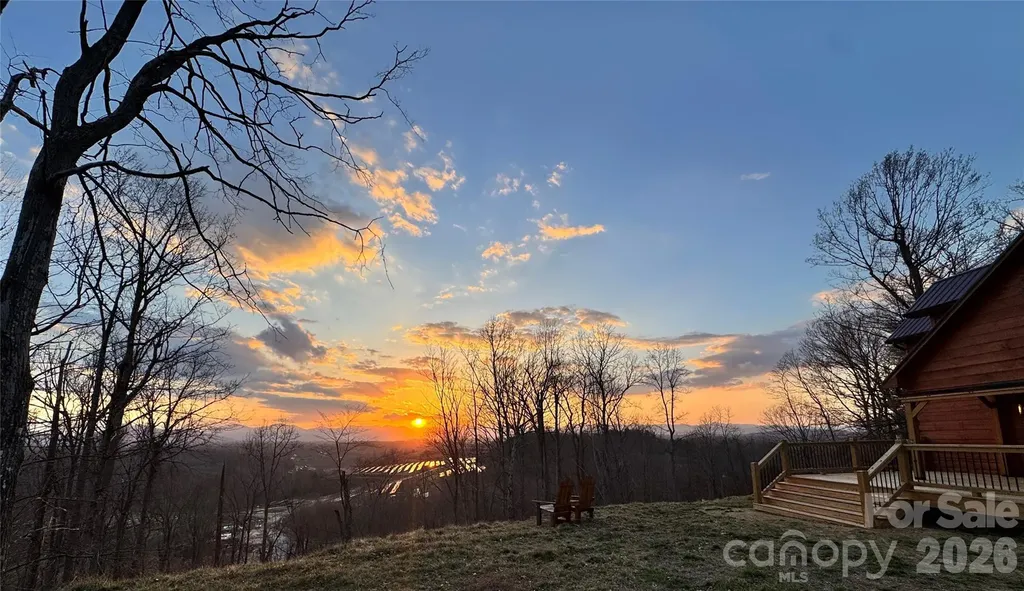 17 Northside Drive Asheville NC 28804