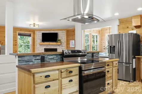 17 Northside Drive Asheville NC 28804