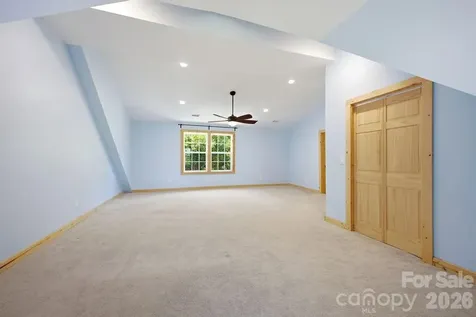 17 Northside Drive Asheville NC 28804