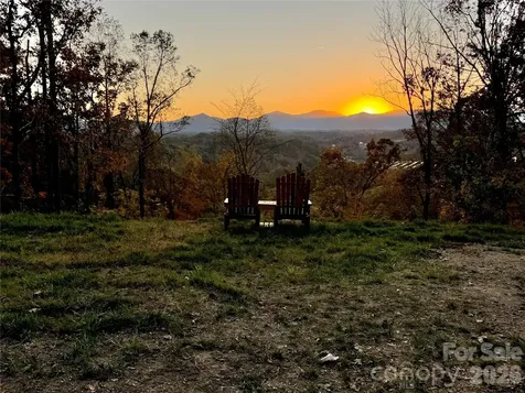 17 Northside Drive Asheville NC 28804