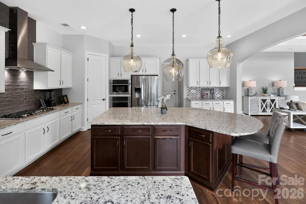 1016 Kara Court Matthews NC 28104