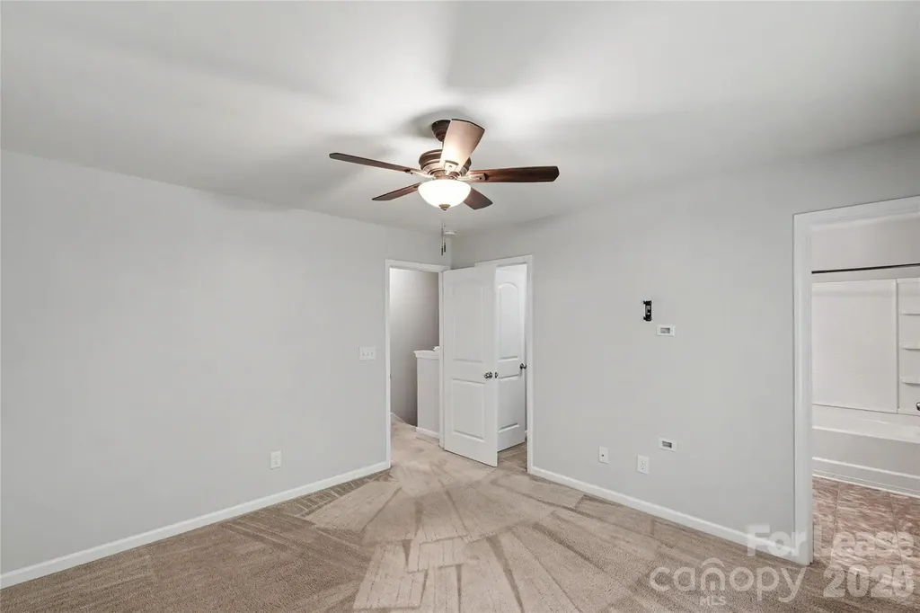 13983 Singleleaf Lane Charlotte NC 28278