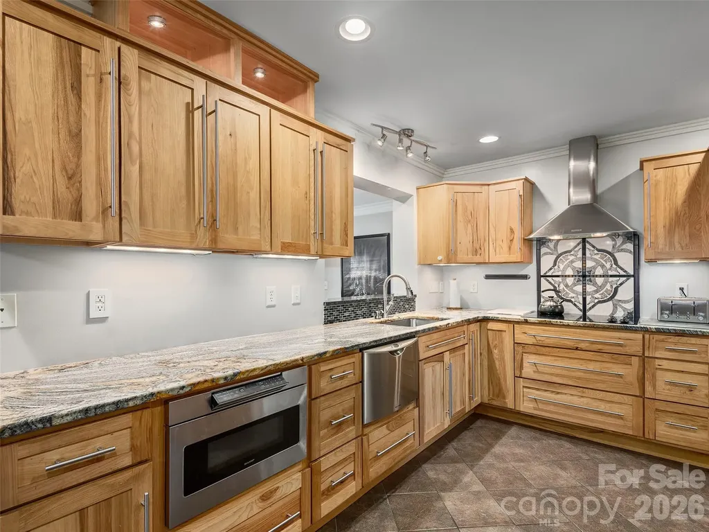 8 Mulberry Court Arden NC 28704