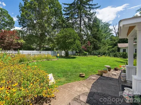 8 Mulberry Court Arden NC 28704
