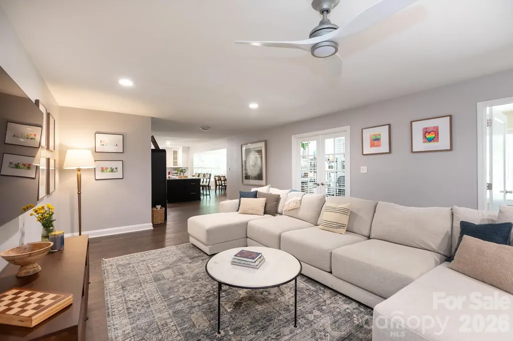 3011 Lauren Glen Road Charlotte NC 28226
