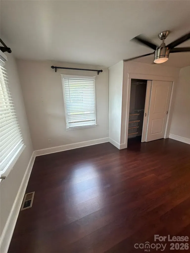 205 W Nims Avenue Mount Holly NC 28120