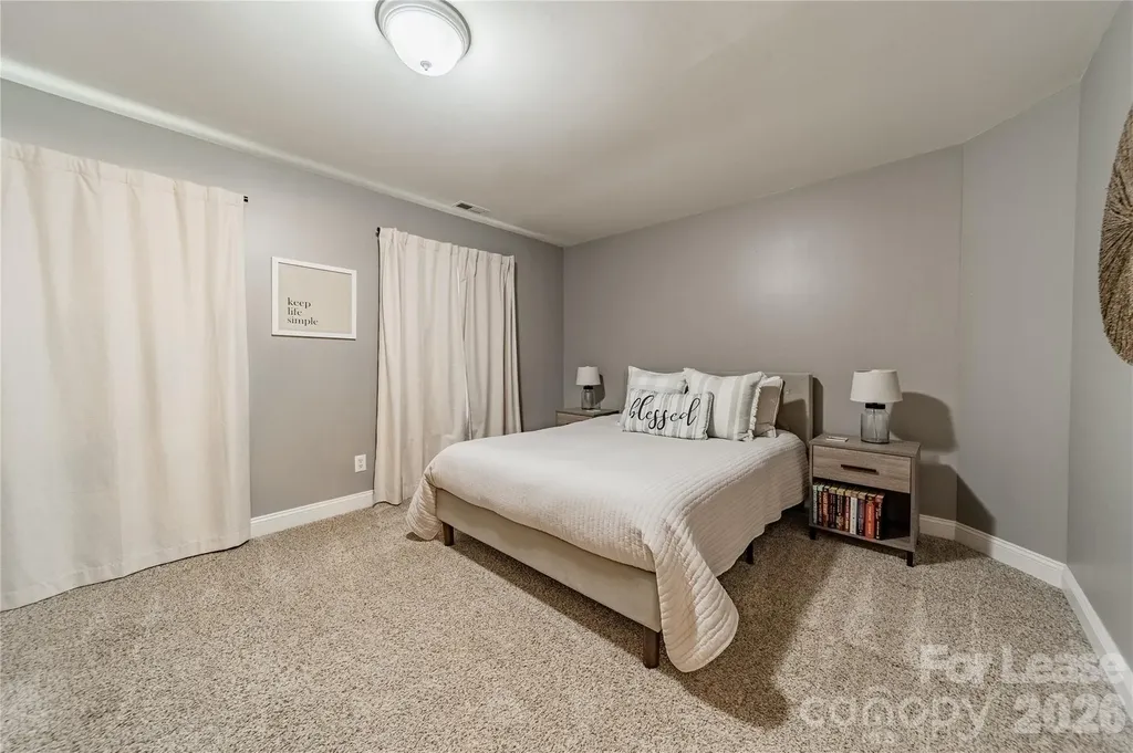 419 Hurston Circle Charlotte NC 28208