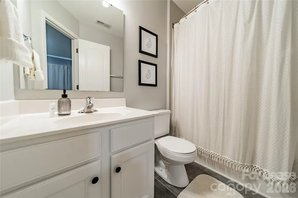 419 Hurston Circle Charlotte NC 28208