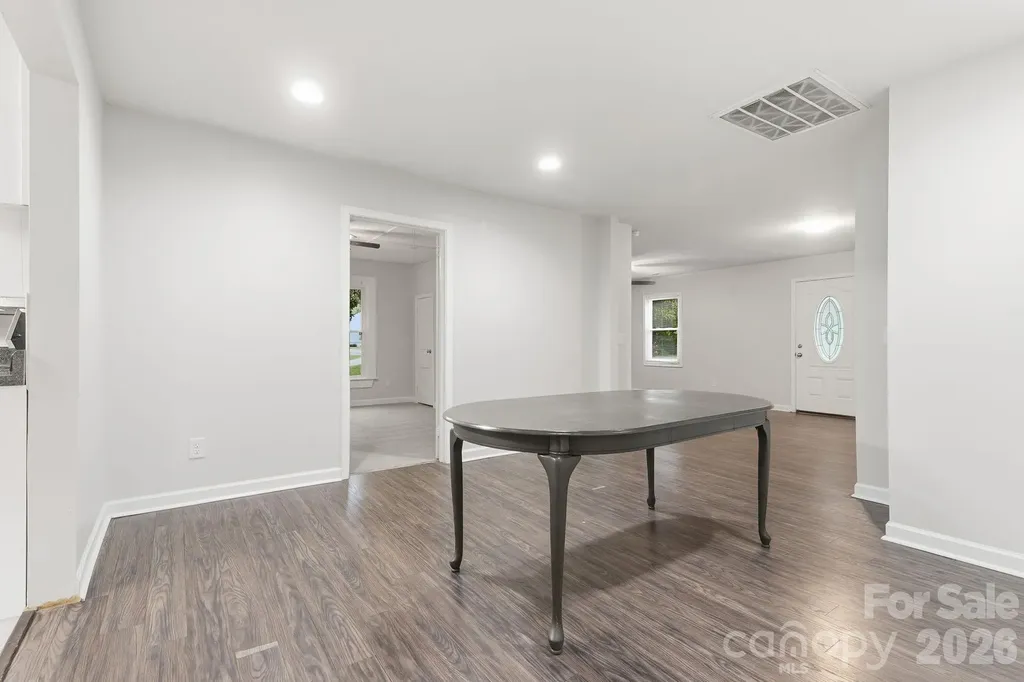 192 Flower House Loop Troutman NC 28166