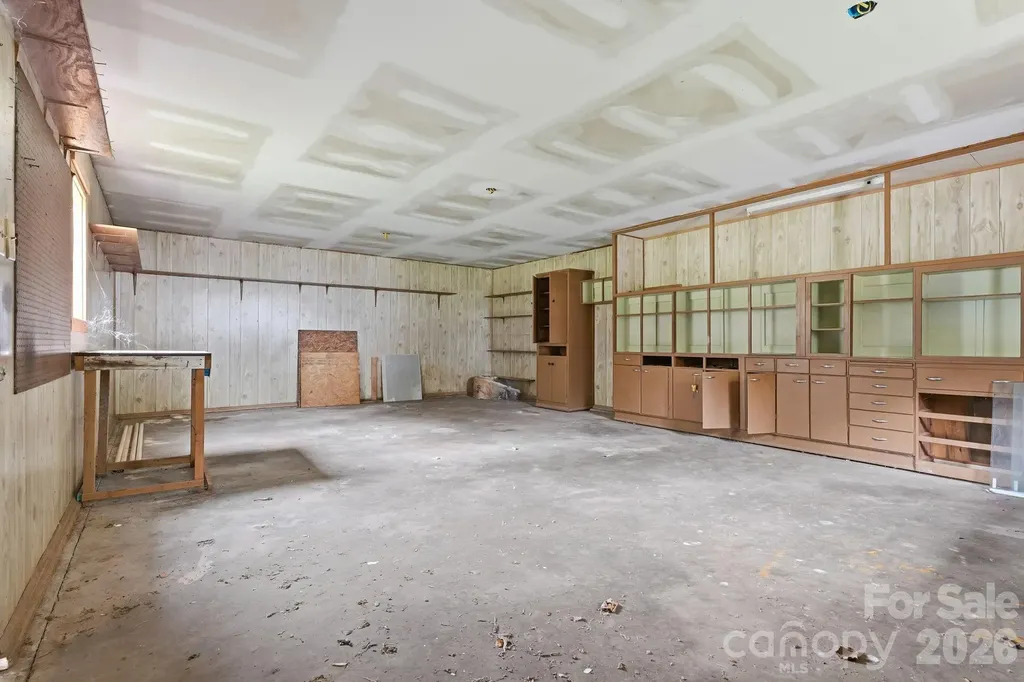 192 Flower House Loop Troutman NC 28166