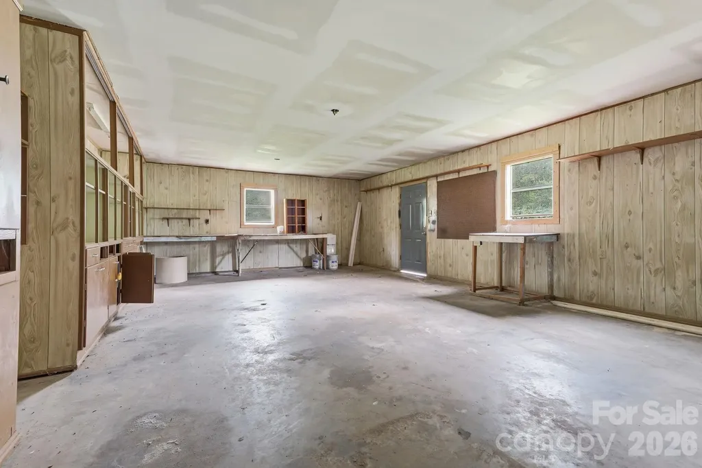 192 Flower House Loop Troutman NC 28166