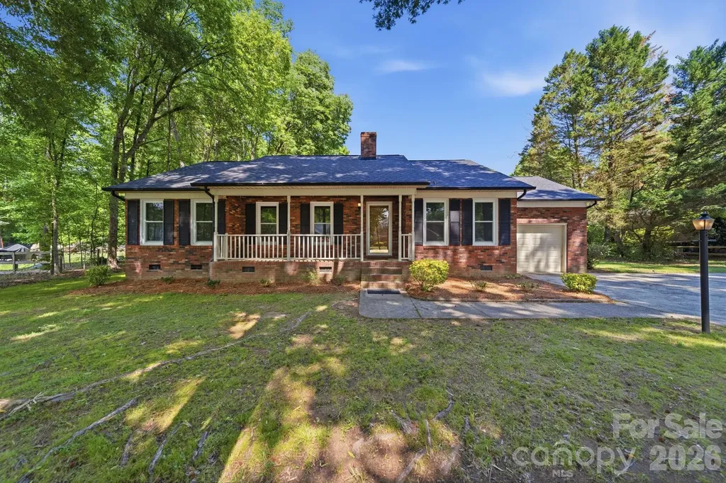 617 Autumn Drive Harrisburg NC 28075