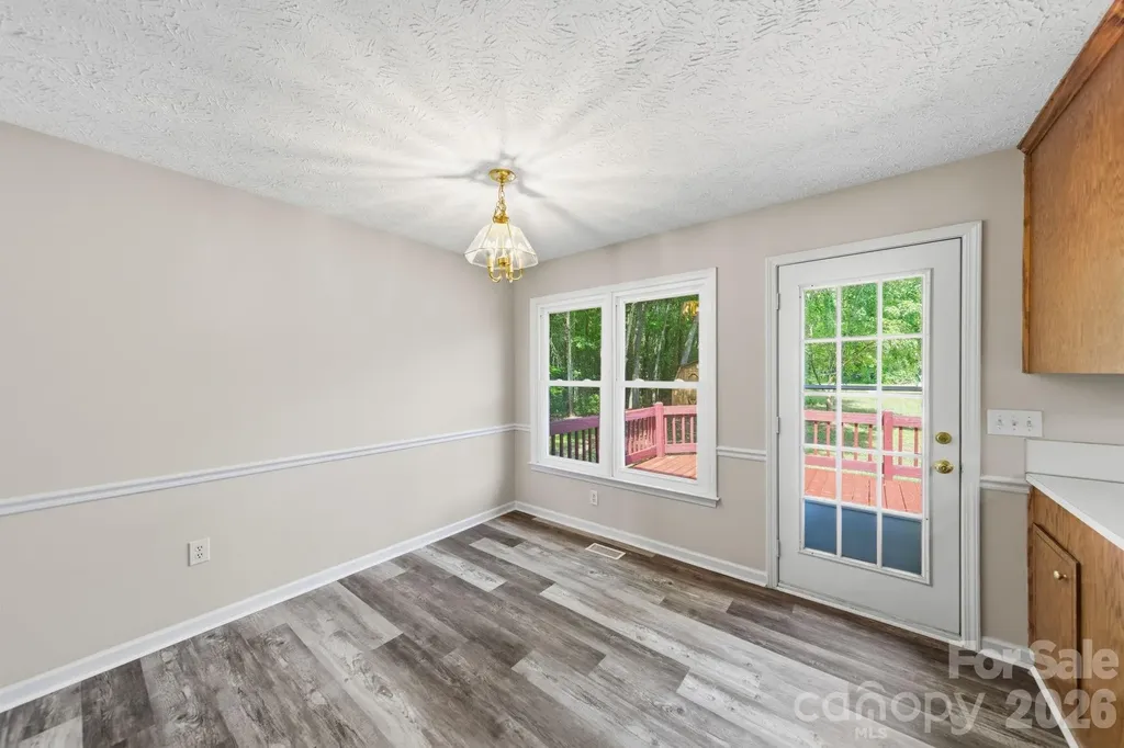617 Autumn Drive Harrisburg NC 28075
