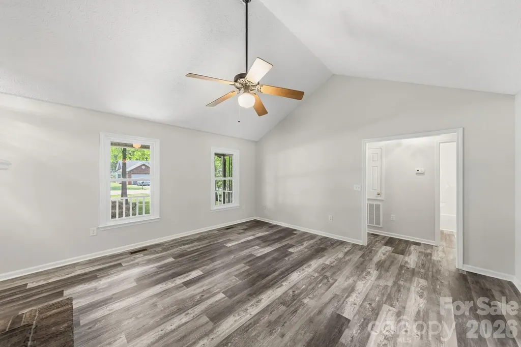 617 Autumn Drive Harrisburg NC 28075