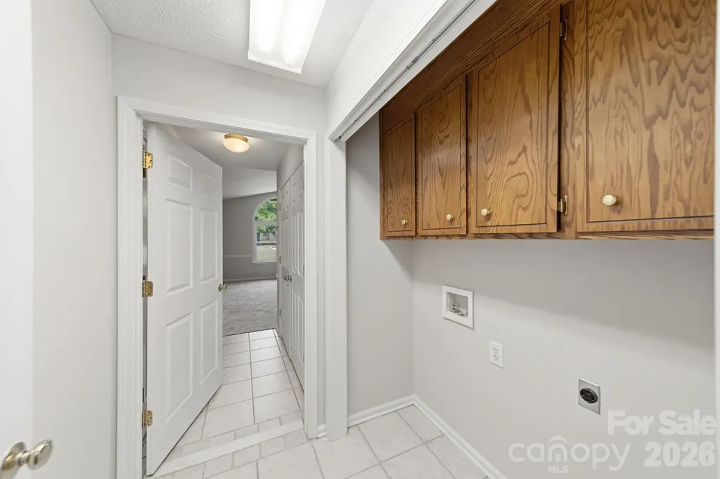 617 Autumn Drive Harrisburg NC 28075