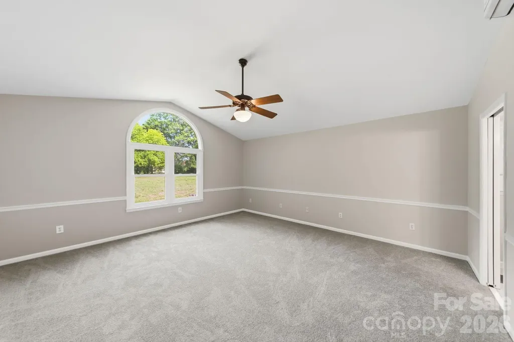 617 Autumn Drive Harrisburg NC 28075