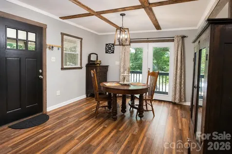 47 Caribou Lane Burnsville NC 28714