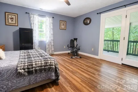47 Caribou Lane Burnsville NC 28714