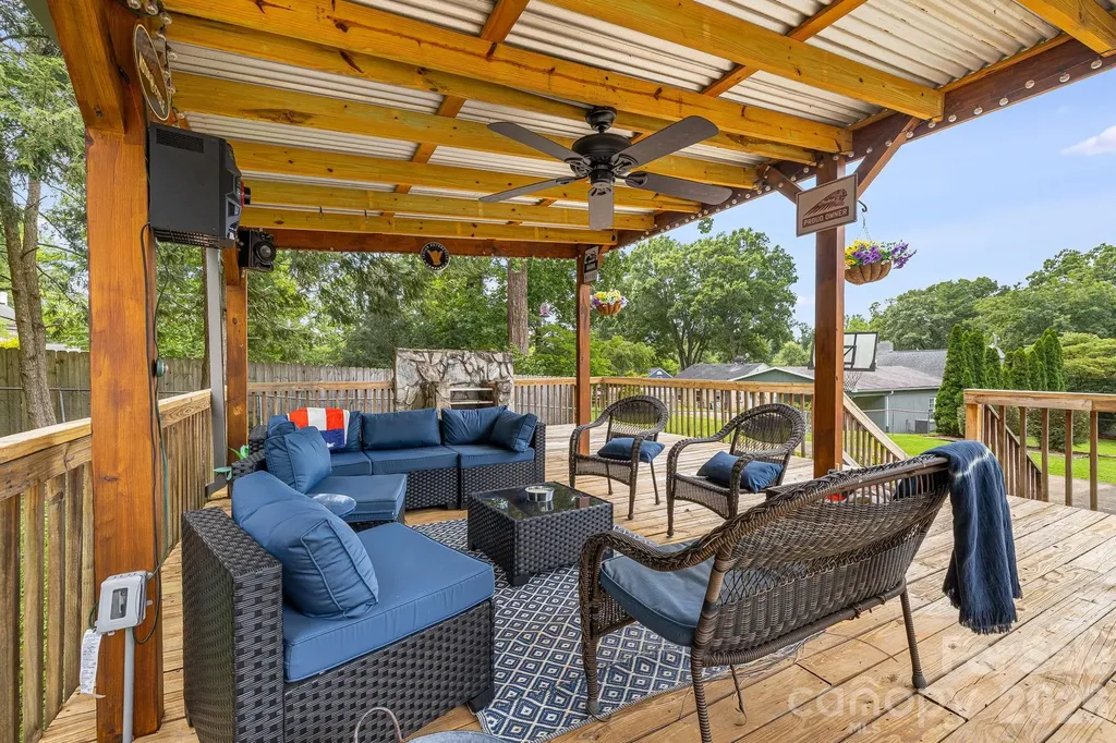 318 Sharon Avenue NW Lenoir NC 28645