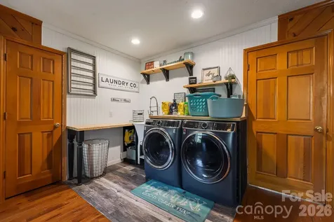 318 Sharon Avenue NW Lenoir NC 28645