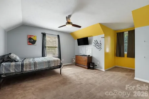 318 Sharon Avenue NW Lenoir NC 28645