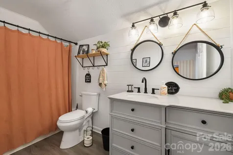 318 Sharon Avenue NW Lenoir NC 28645