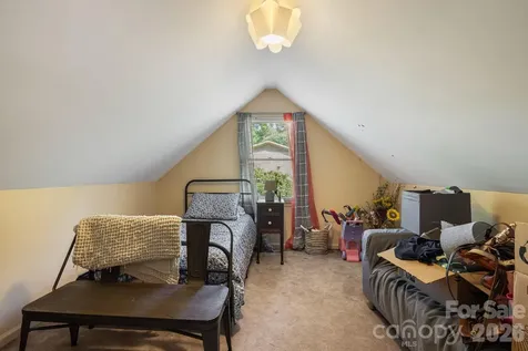 318 Sharon Avenue NW Lenoir NC 28645